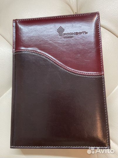 Ежедневник кожа