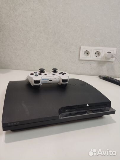Sony PS3 с джойстиком прошитая