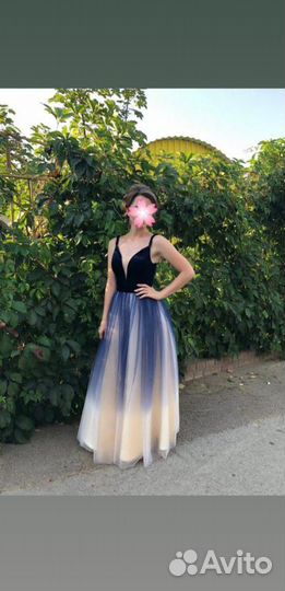 Платье вечернее