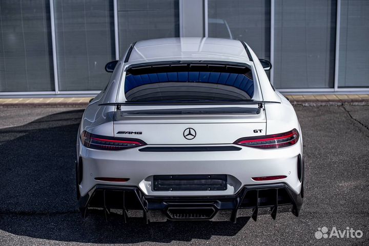 Карбоновый Спойлер на стекло для Mercedes-AMG GT63