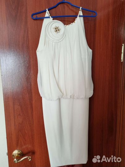 Платье вечернее