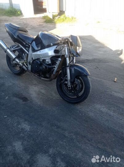 Suzuki GSX-R600