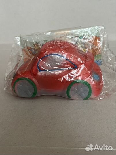 Резиновая игрушка Машинка