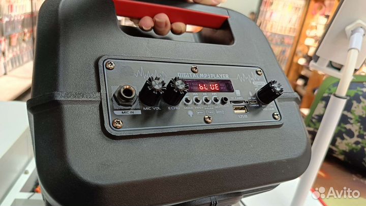 Крутая bluetooth колонка + микрофон