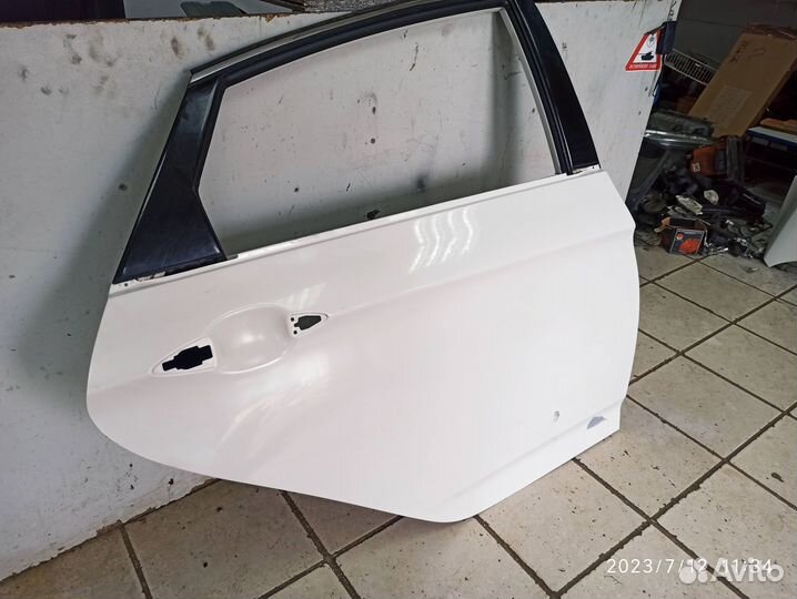 Дверь задняя правая Hyundai i40 2011-2019 седан