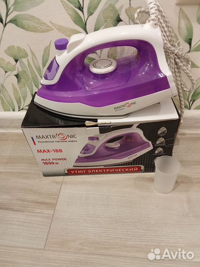 Утюг новый