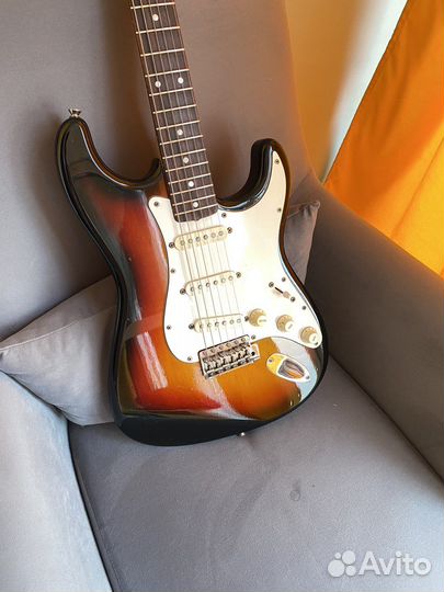 Электрогитара Bacchus Stratocaster