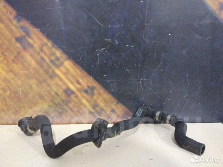 Патрубок системы охлаждения Audi A6 4F5 AUK