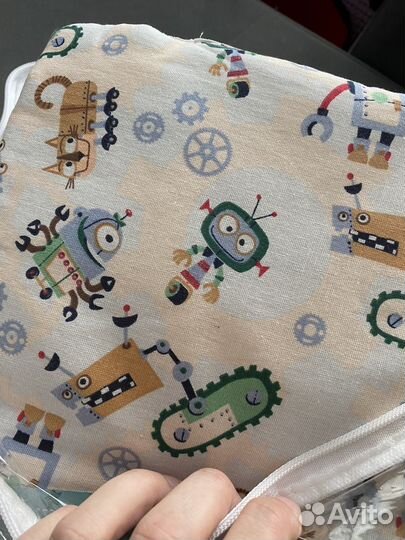 Бортики в кроватку