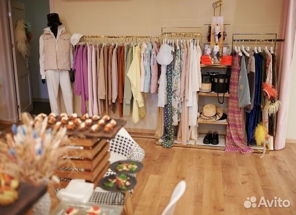 Шоу-рум дизайнерской одежды на Рублевке