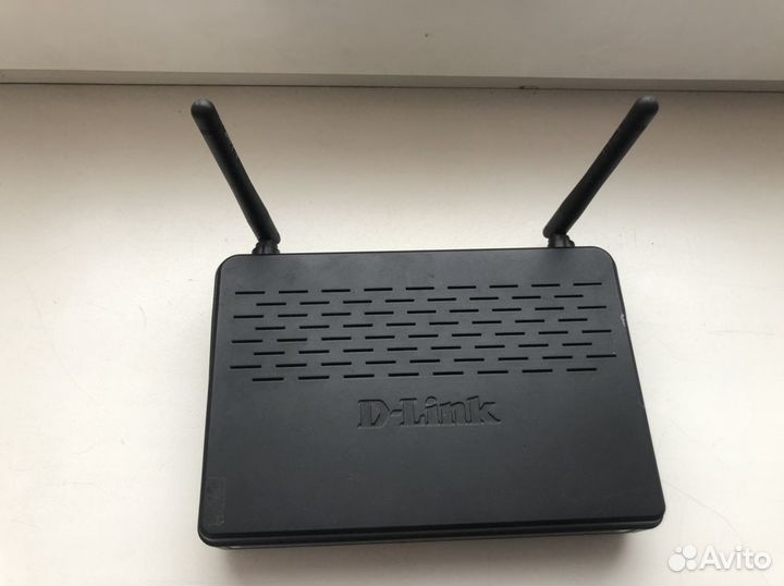 Wi-Fi роутер D-link DSL-2740U