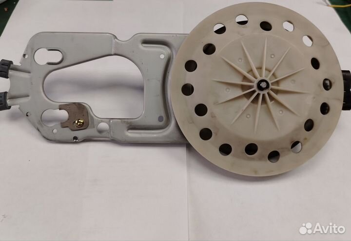 Вал для кухонного комбайна Филипс HR7768