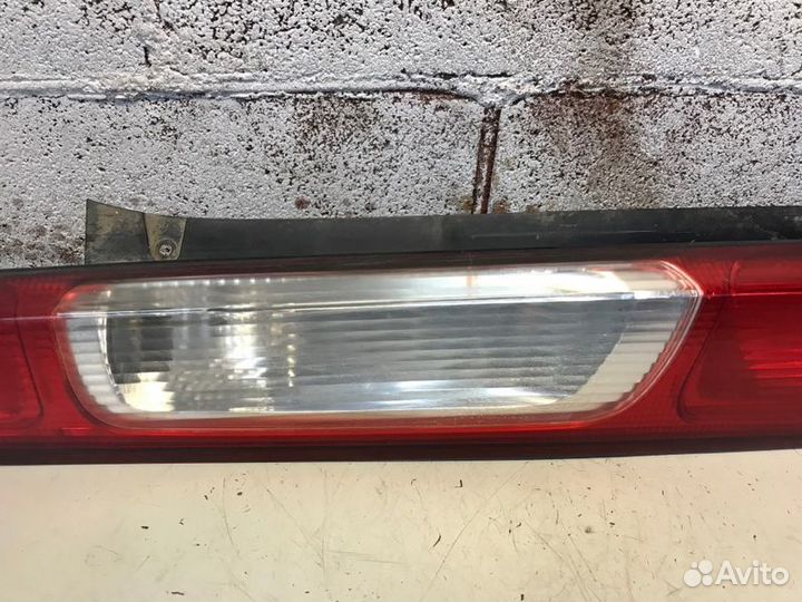 Фонарь левый Ford Focus 2 купе 2006