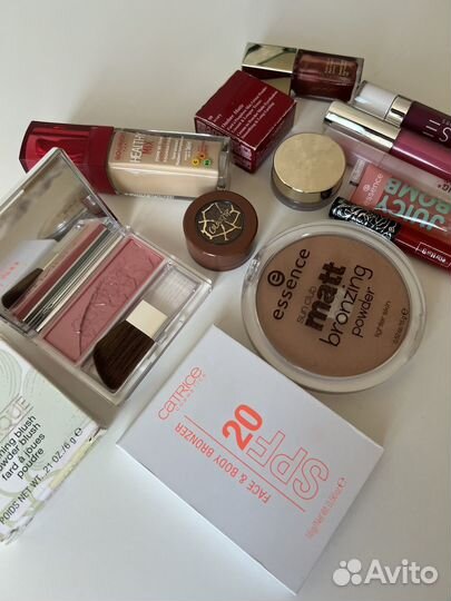 Косметика Clarins Becca Darling Colourpop