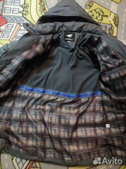 Удлинённая,теплая куртка