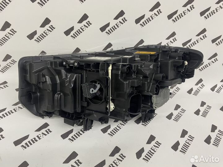 Фара правая BMW 6 series G32 2020-н.в. Laser