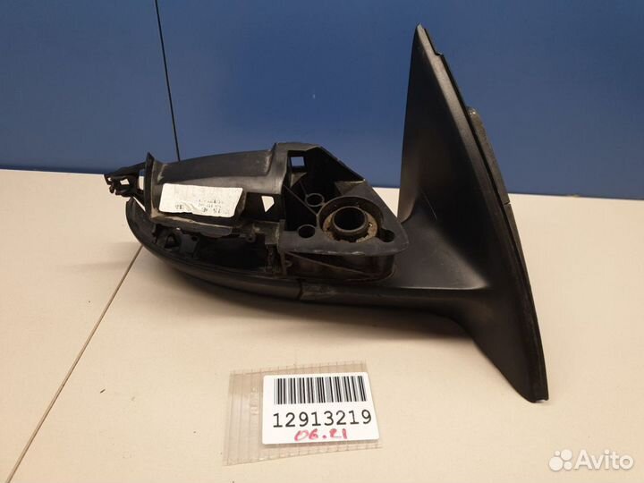 Зеркало правое Skoda Rapid 2013