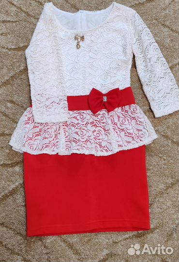 Платья праздничные