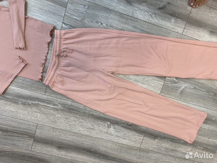 Женские вещи