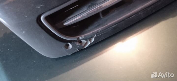 Решотку радиато исузу бикхорн