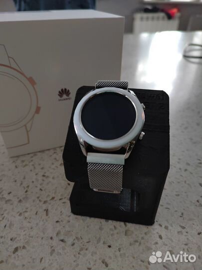 Смарт часы huawei watch gt 42mm