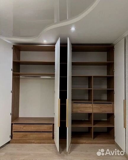 Стильный шкаф