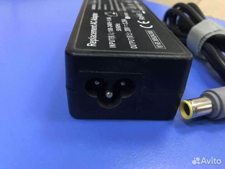 Блок питания для ноутбука Lenovo 20V 4.5A 7.9x5.5