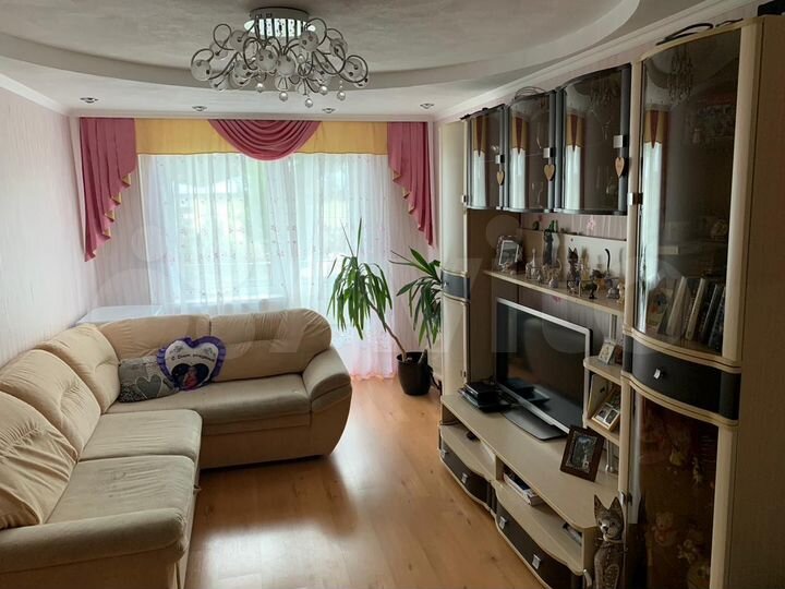 3-к. квартира, 64,5 м², 2/5 эт.