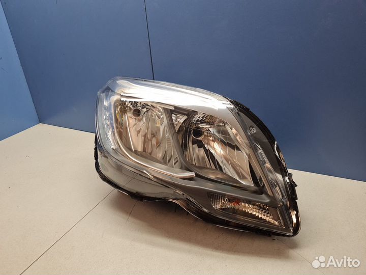 Фара правая Mercedes GLK-klasse X204 2008-2015