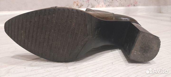 Сапоги женские демисезонные на каблуке 37р