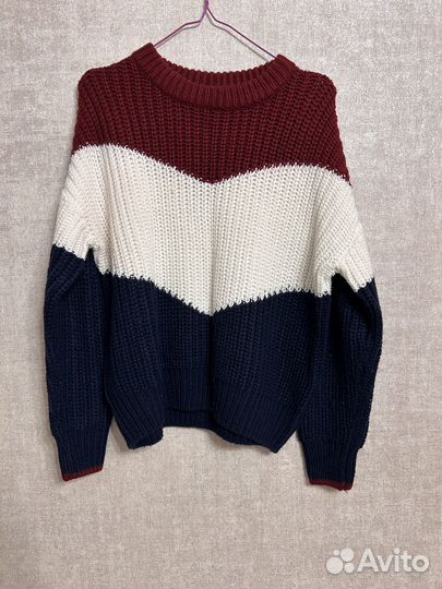 Свитер женский