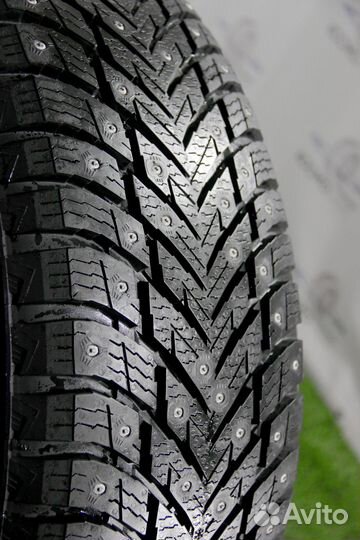 Nokian Tyres Hakkapeliitta 10 EV 235/50 R20 104T