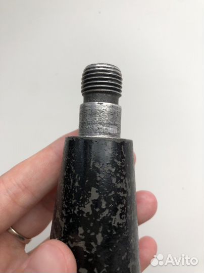 Становой закрепительный винт