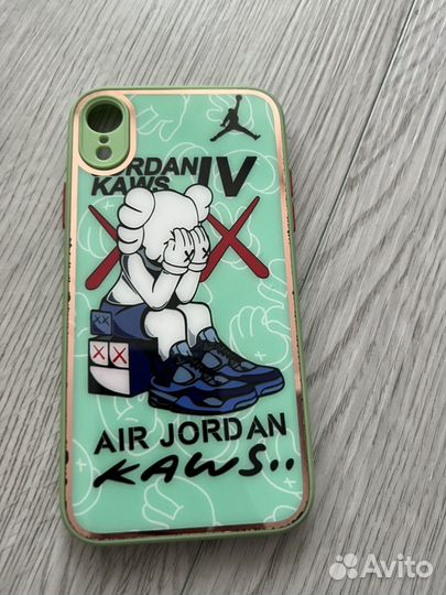 Чехлы на iPhone xr