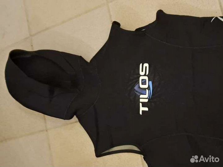 Жилет, перчатки, капюшон, носки для дайвинга