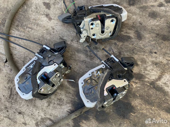 Замок двери Nissan Almera G15