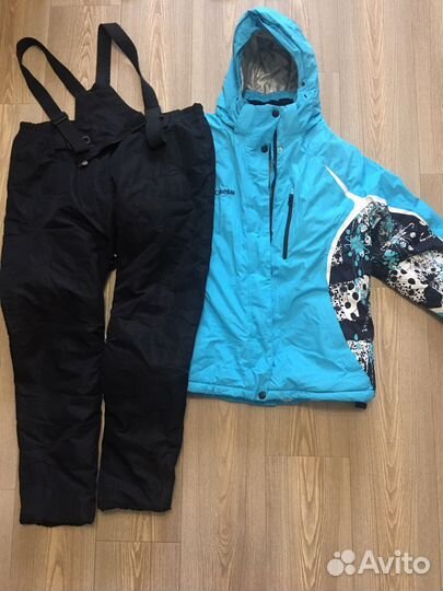 Спортивный костюм женский