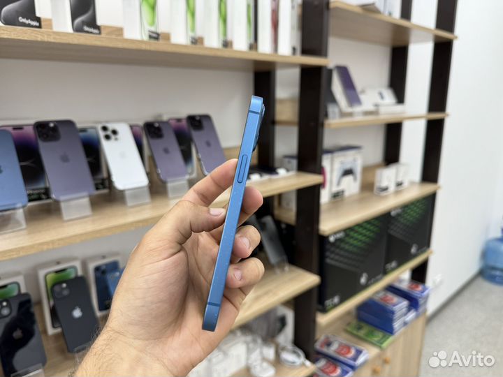 iPhone 13, 256 ГБ