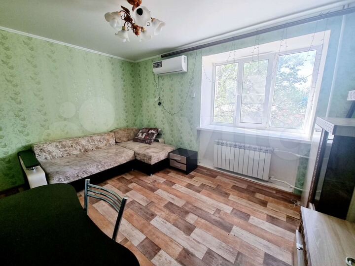 2-к. квартира, 45 м², 1/9 эт.