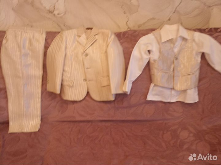Костюм тройка для мальчика 110