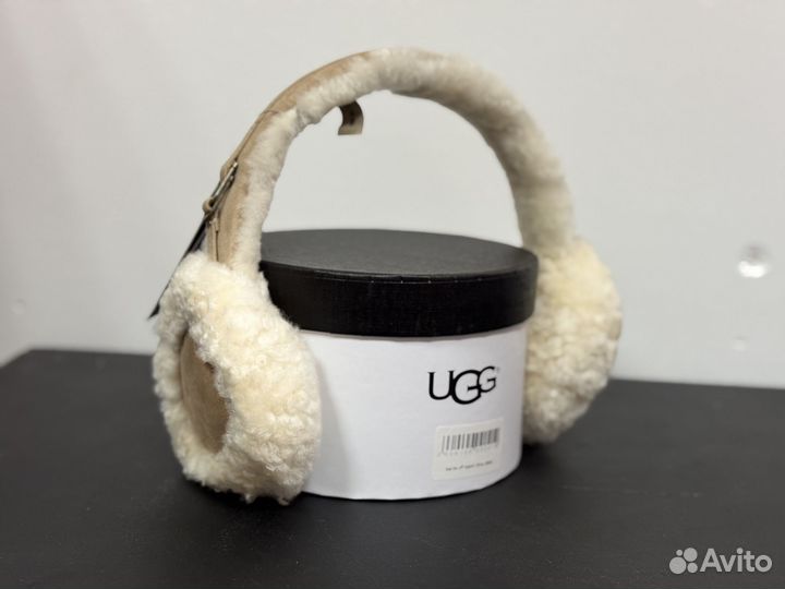 Меховые наушники ugg sand