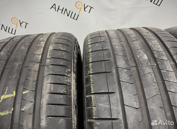 Pirelli P Zero PZ4 285/40 R22 94Y