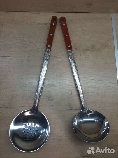 Шумовка Половник с деревянной ручкой 45см