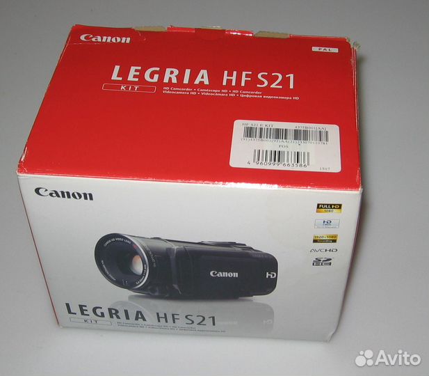Видеокамера Canon Legria HF S21 + 2 новых батарей