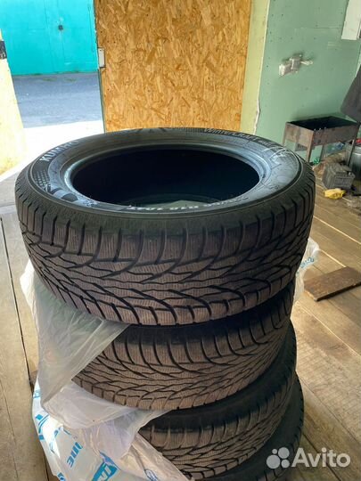 Kumho Winter PorTran CW51 255/55 R18