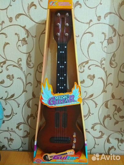 Детская гитара