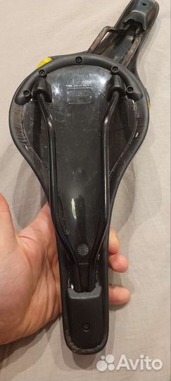 Два седла для велосипеда