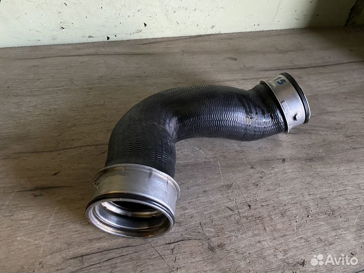 Патрубок интеркулера volkswagen multivan caravelle