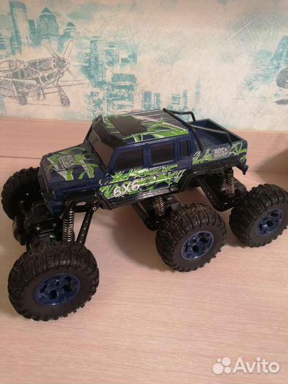 Машина на радиоуправлении внедорожник