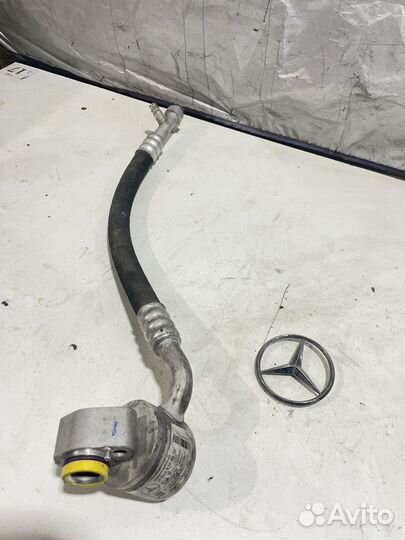 Трубка кондиционера Мерседес x204 glk